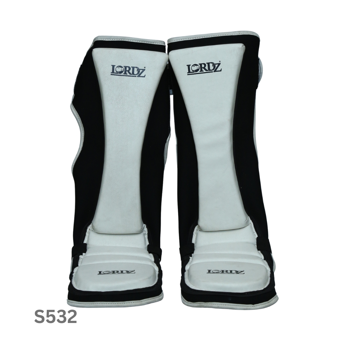 S-532 Leather Kick Boxing Shinpad view 2