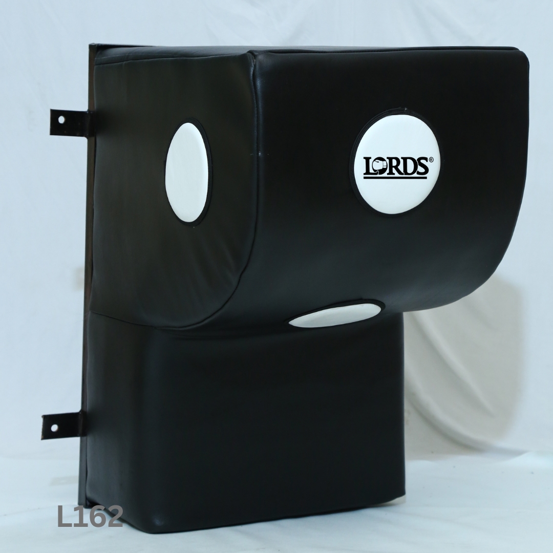 L-162 Leather Boxing Wall Pad